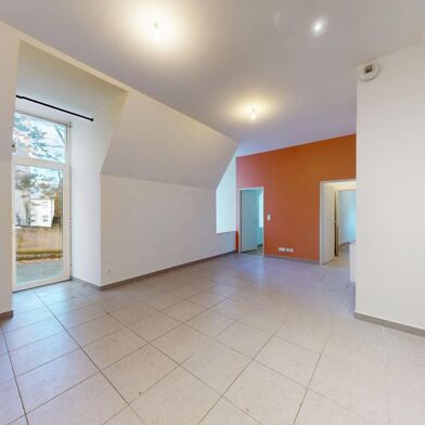 Appartement 3 pièces 120000 €