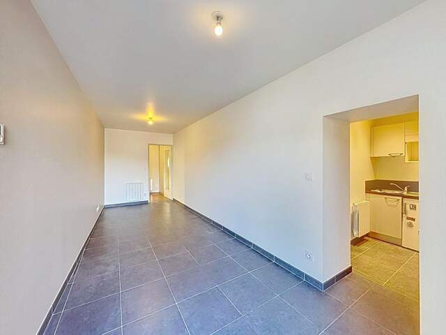 Appartement À Vendre — photo du bien