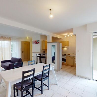 Appartement 2 pièces 590 €