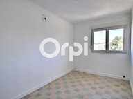 APPARTEMENT T3 TRAVERSANT - DERNIER ETAGE - 13010 MARSEILLE - LA SAUVAGERE - — photo 3