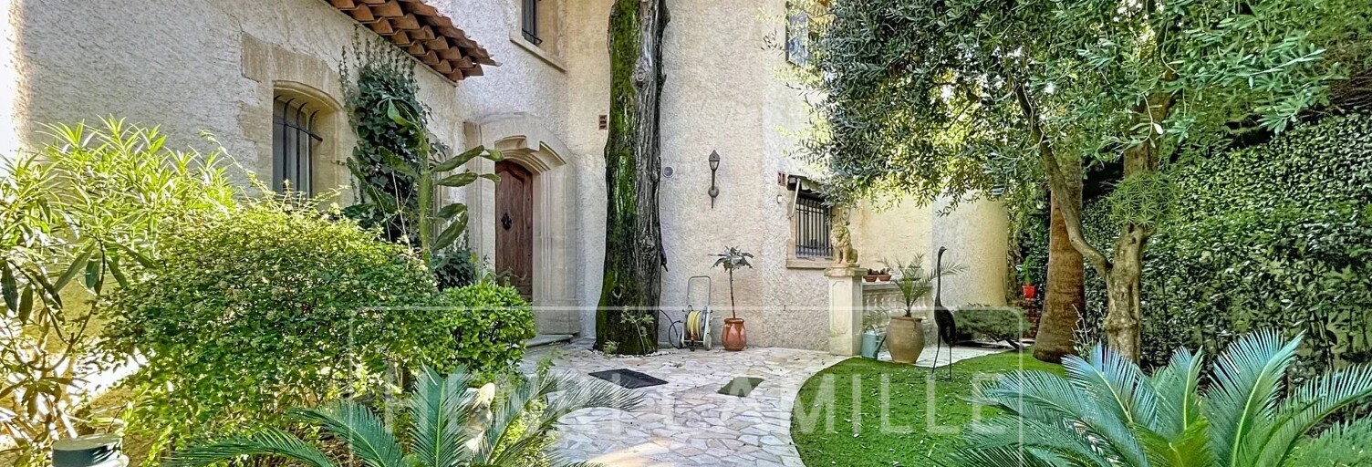 Maison 7 Pièces 320 m² à vendre à Cannes (06400)
