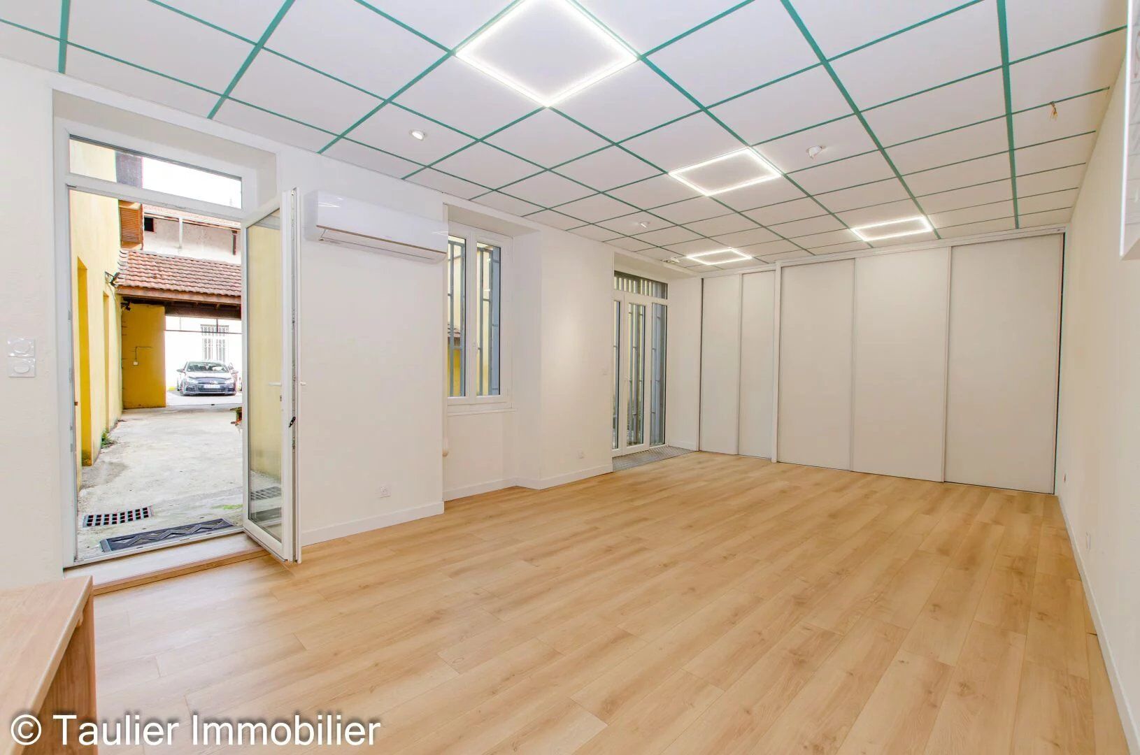 Local commercial  T1 à louer Saint-Marcellin 38160