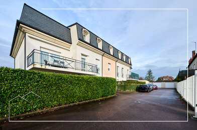 Appartement 3 pièces 243800 €