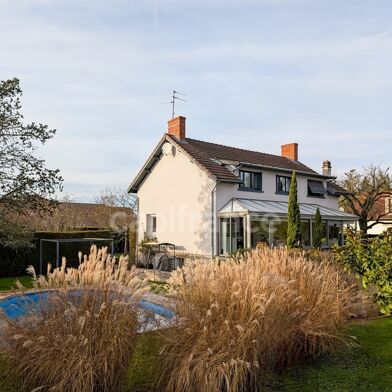 Maison 7 pièces 374000 €