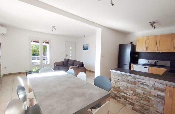 Maison de plain-pied de 144 m2 au total, 2 maisons indépendantes, jardins, terrasses, parking, sans vis-à-vis et proche des commerces à FOLELLI, Haute Corse (20) — photo 5