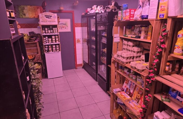 À vendre – Fonds de commerce primeur à NIMES (30) — photo 2