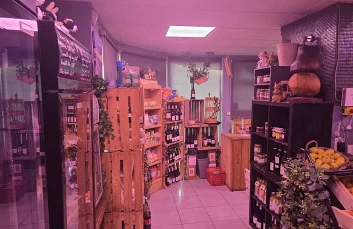 À vendre – Fonds de commerce primeur à NIMES (30) — photo 3