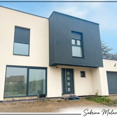 Maison 5 pièces 399000 €