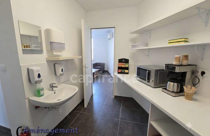 Local/bureau professionnel à vendre BASTIA (20) au Fango — photo 5