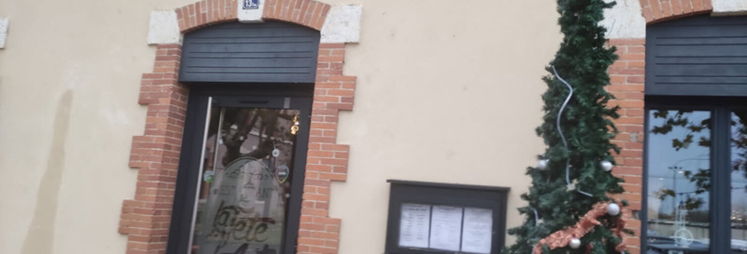 Commerce 5 Pièces 162 m² à vendre à Auch (32000)