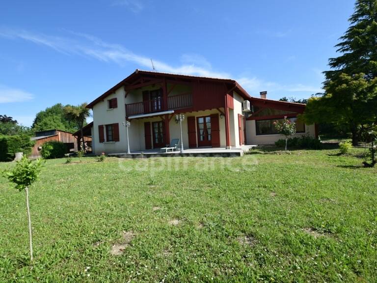 Maison 4 chambres - garage - dépendances - terrain clos 7079m2 à MARMANDE (47) — photo 1