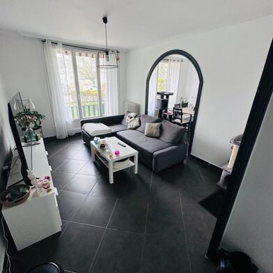 Appartement 3 pièces 135000 €