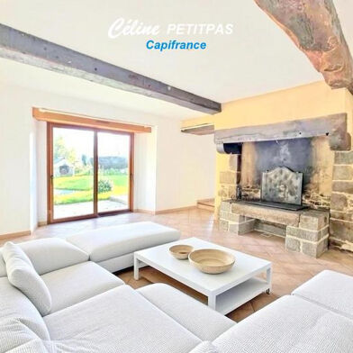 Maison 6 pièces 1190 €