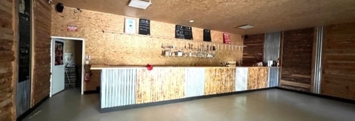 Commerce 4 Pièces 529 m² à vendre à Saintes (17100)