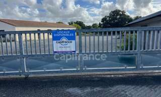 Immeuble   m² à vendre à Saintes (17100)