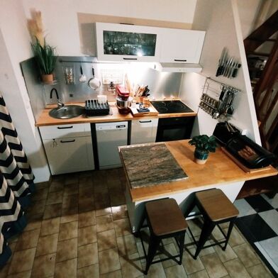 Appartement 4 pièces 184000 €