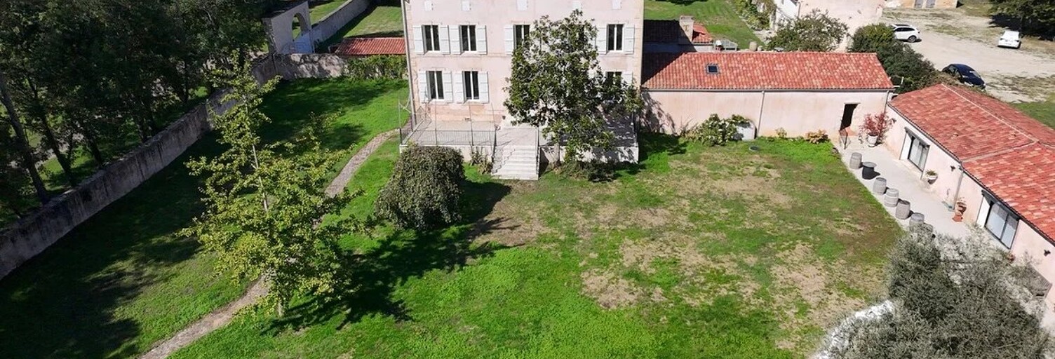 Maison 17 Pièces 768 m² à vendre à Rochefort (17300)