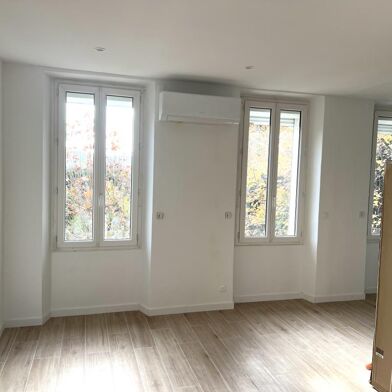 Appartement 3 pièces 980 €