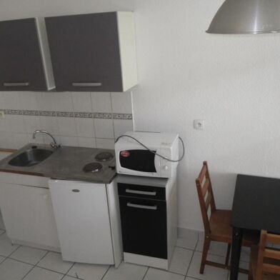 Appartement 1 pièces 550 €