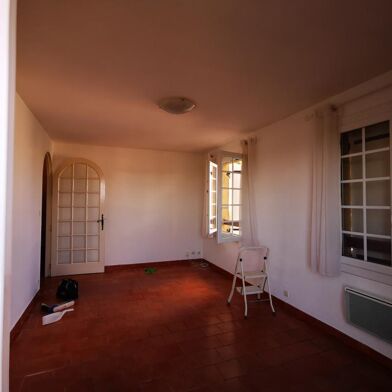 Appartement 2 pièces 815 €
