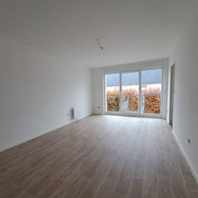 Appartement 4 pièces 464 €