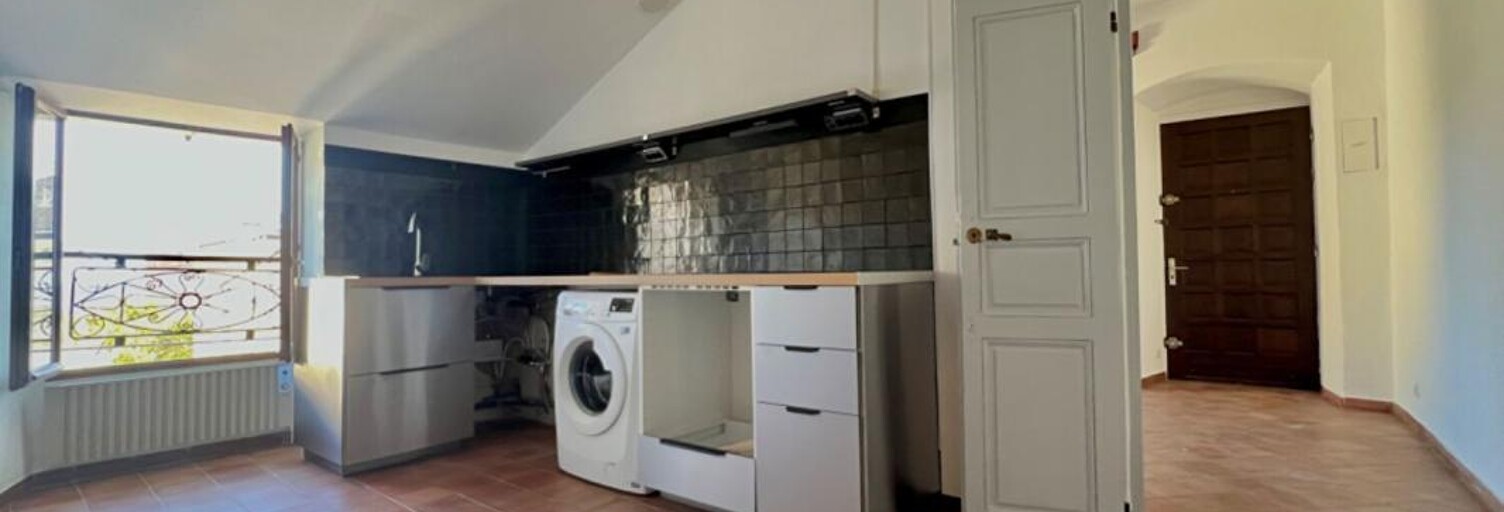 Appartement 2 Pièces 53 m² à louer à Bastia (20200)