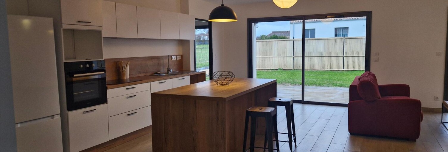 Maison 4 Pièces 95 m² à louer à Ferrières (17170)