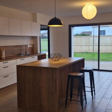 Maison 4 pièces 1160 €