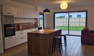 Maison 4 Pièces 95 m² à louer à Ferrières (17170)