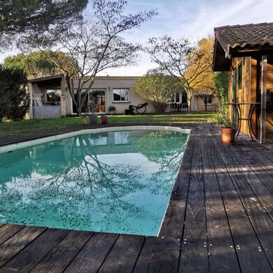 Maison 6 pièces 399000 €