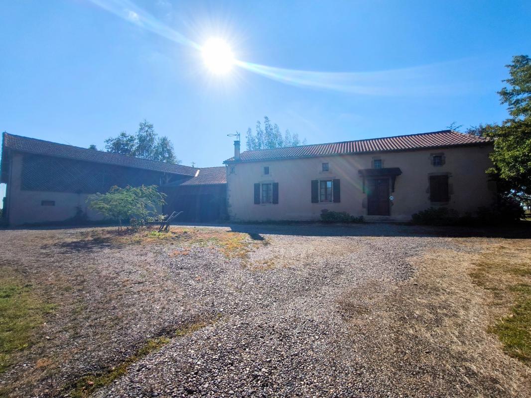 Villa / Maison  T4 à vendre Beaumarchés 32160