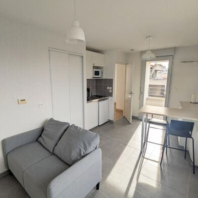 Appartement 2 pièces 773 €