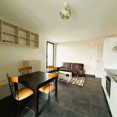 Appartement 1 pièces 760 €