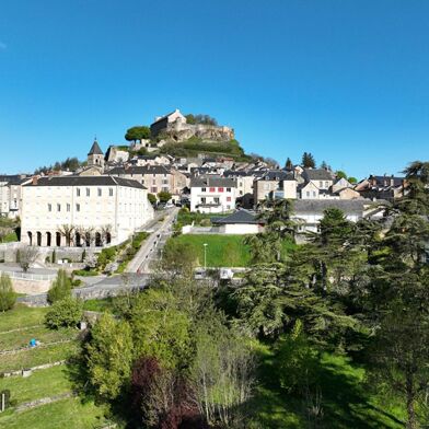 Maison 40 pièces 599000 €