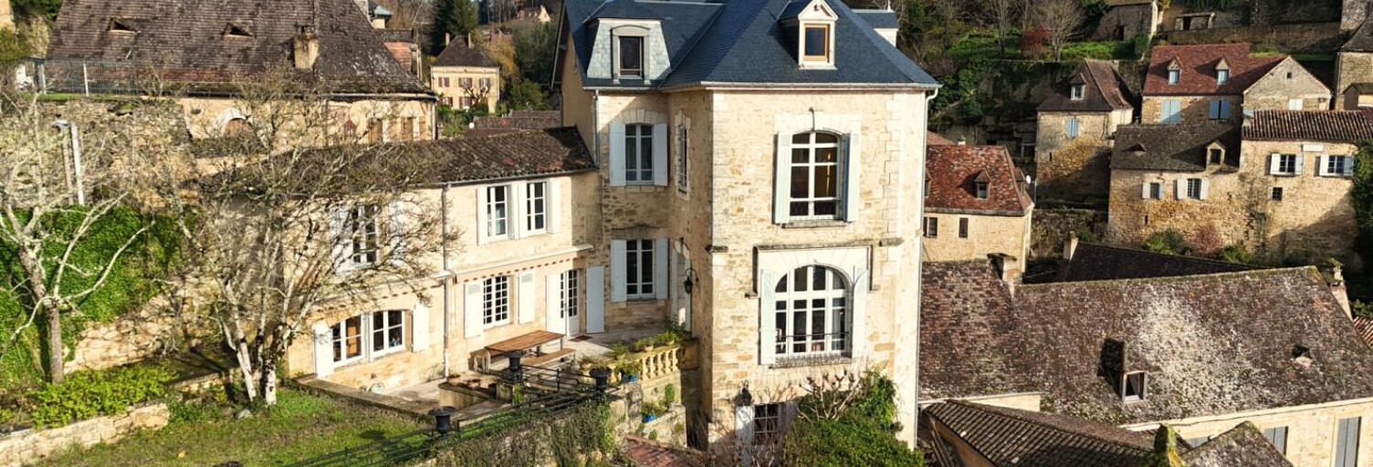 Maison 10 Pièces 260 m² à vendre à Beynac-et-Cazenac (24220)