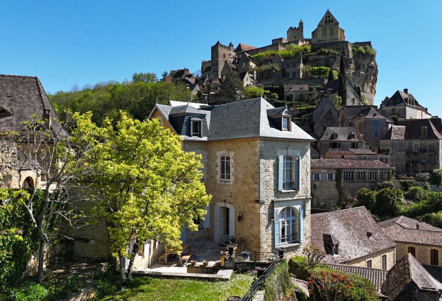 Demeure de caractère avec vue exceptionnelle sur la Dordogne — photo 1