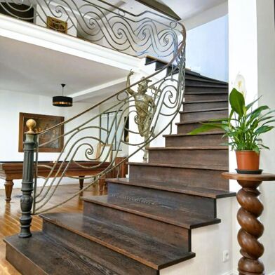 Maison 7 pièces 1330000 €