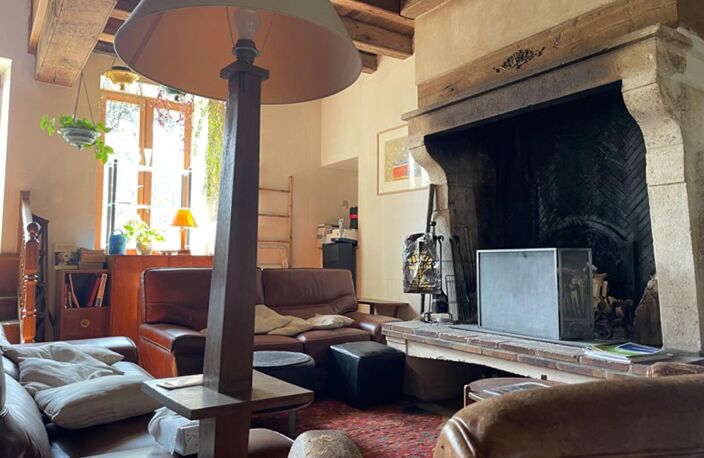 Maison Sainte Solange 7 pièce(s) 280 m2 sur terrain de  845 m² — photo 4
