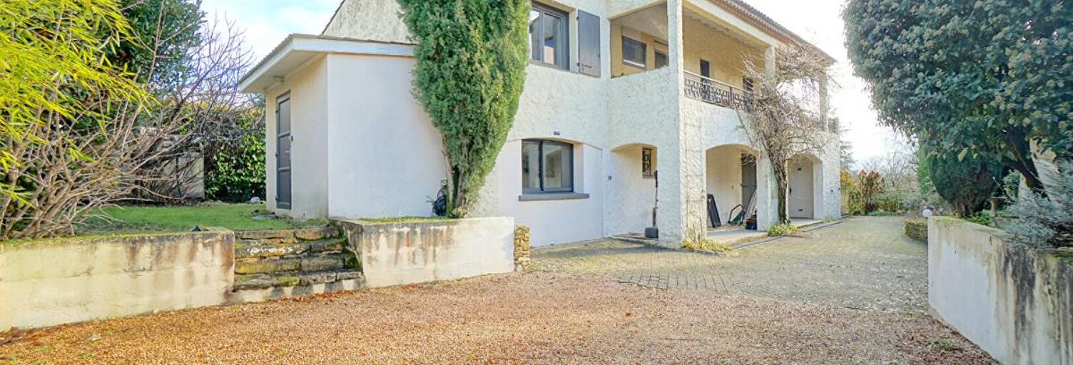 Maison 9 Pièces 180 m² à vendre à La Tour-de-Salvagny (69890)