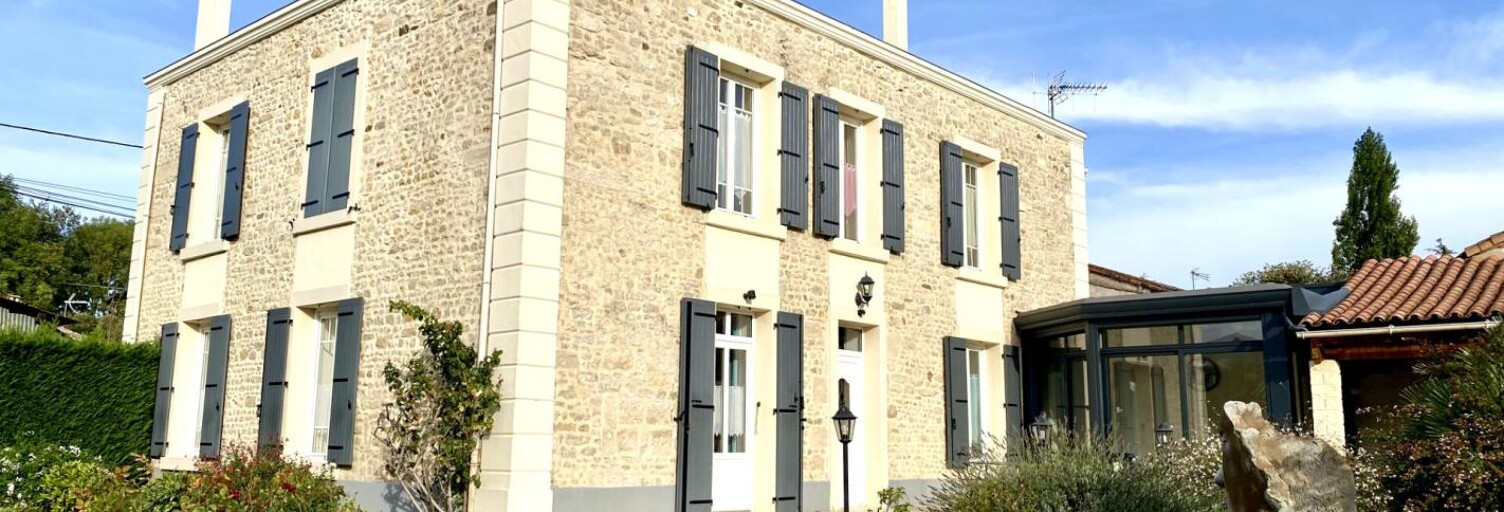 Maison 6 Pièces 240 m² à vendre à Saint-Maixent-l'École (79400)
