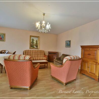 Appartement 4 pièces 265000 €