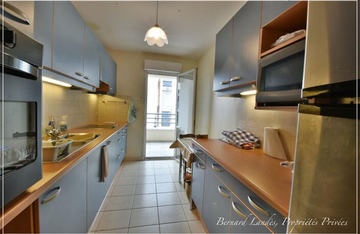 APPARTEMENT DE TYPE4 - DAX CENTRE HISTORIQUE — photo 5