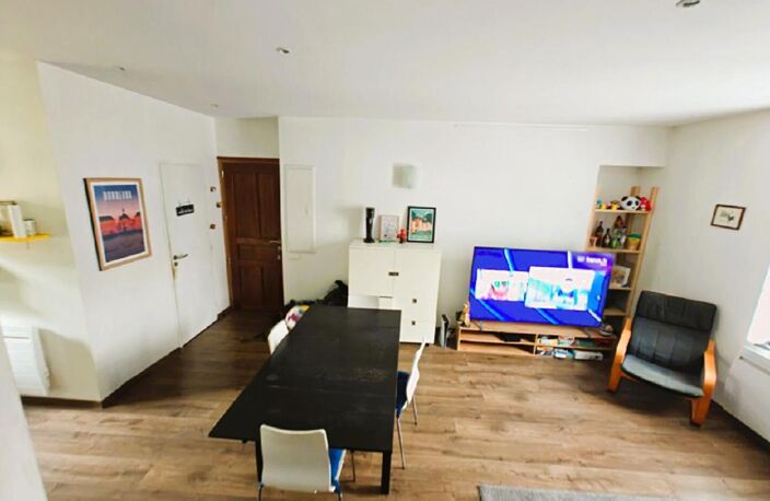 Appartement T3, 2 chambres Rue Coppée  DPE D  60 m²  CAVE GALETAS investisseur primo accédant — photo 3