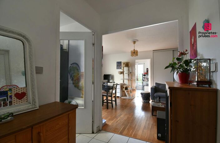 T2 avec jardin 100 m² - Résidence  les Tassines - TASSIN — photo 5