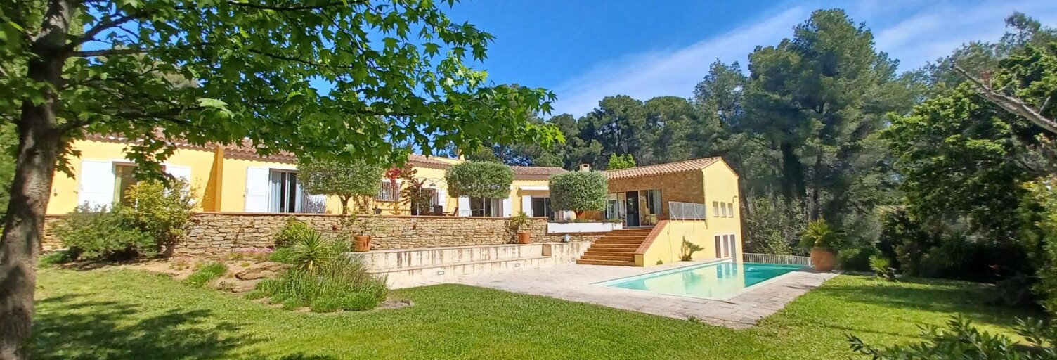 Maison 7 Pièces 250 m² à vendre à Saint-Cyr-sur-Mer (83270)