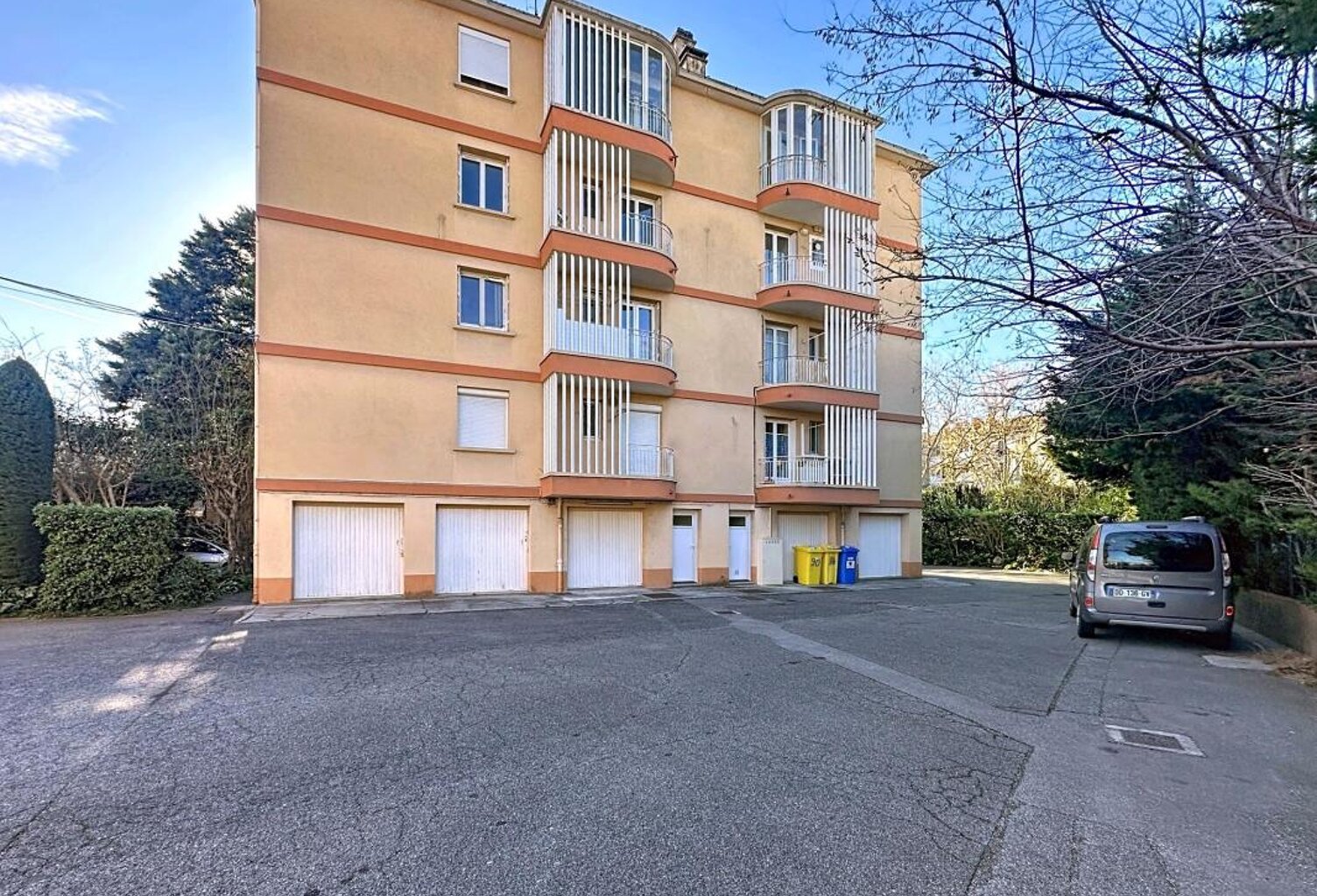 Appartement À Vendre Avignon Extra-Muros, 63m², 2 chambres, Balcon — photo 1