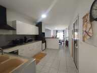 VILLA MEUBLEE de 110 m² - Ligne des Bambous - SAINT-PIERRE — photo 2