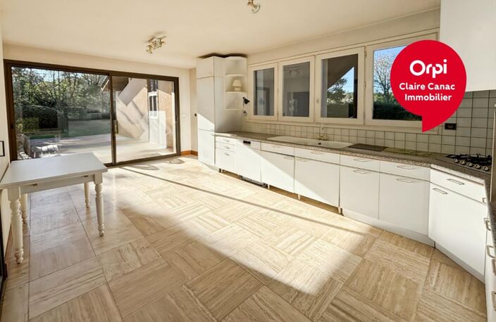 Belle maison d'architecte avec vue sur la Montagne Noire — photo 4