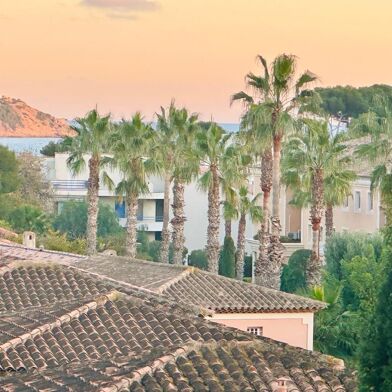 Appartement 2 pièces 249600 €