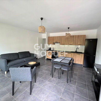 Appartement 2 pièces 837 €